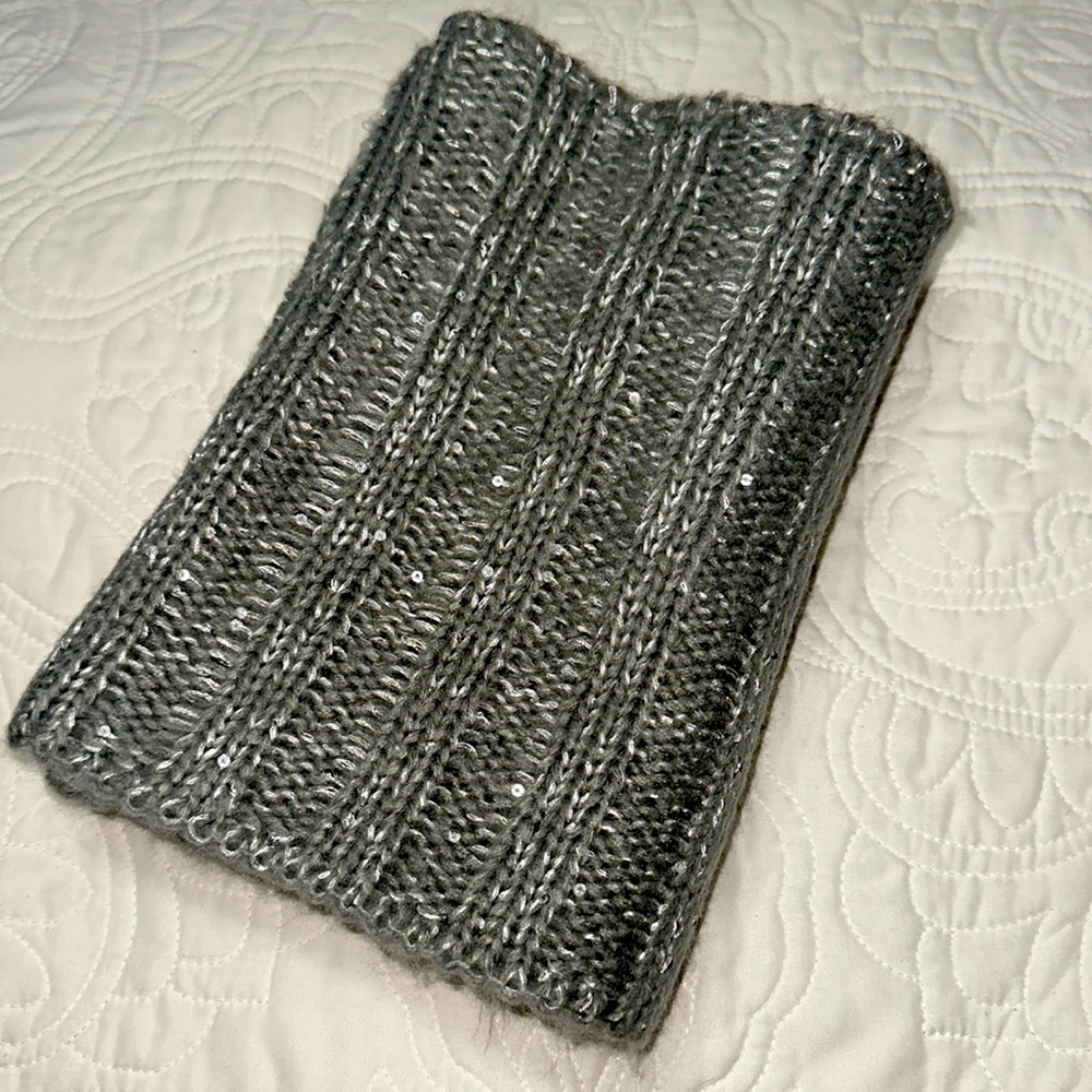 Betsey Johnson Wrap Scarf. Like New. Clean.